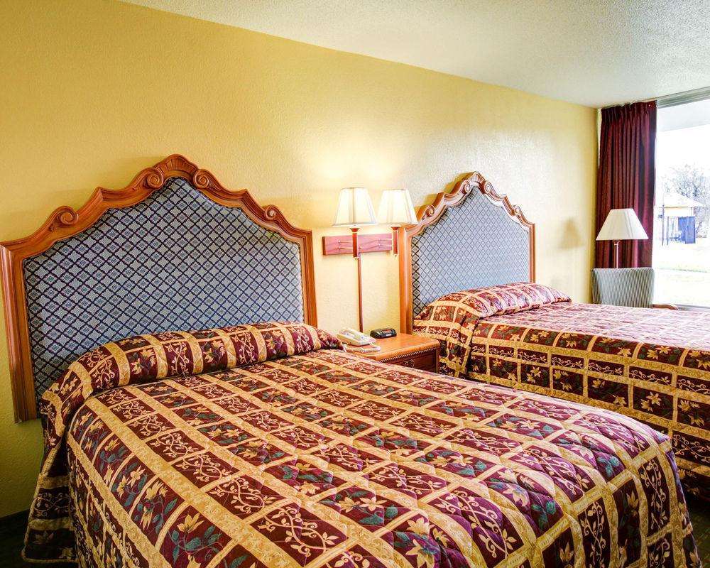 Hotel University Inn 2*