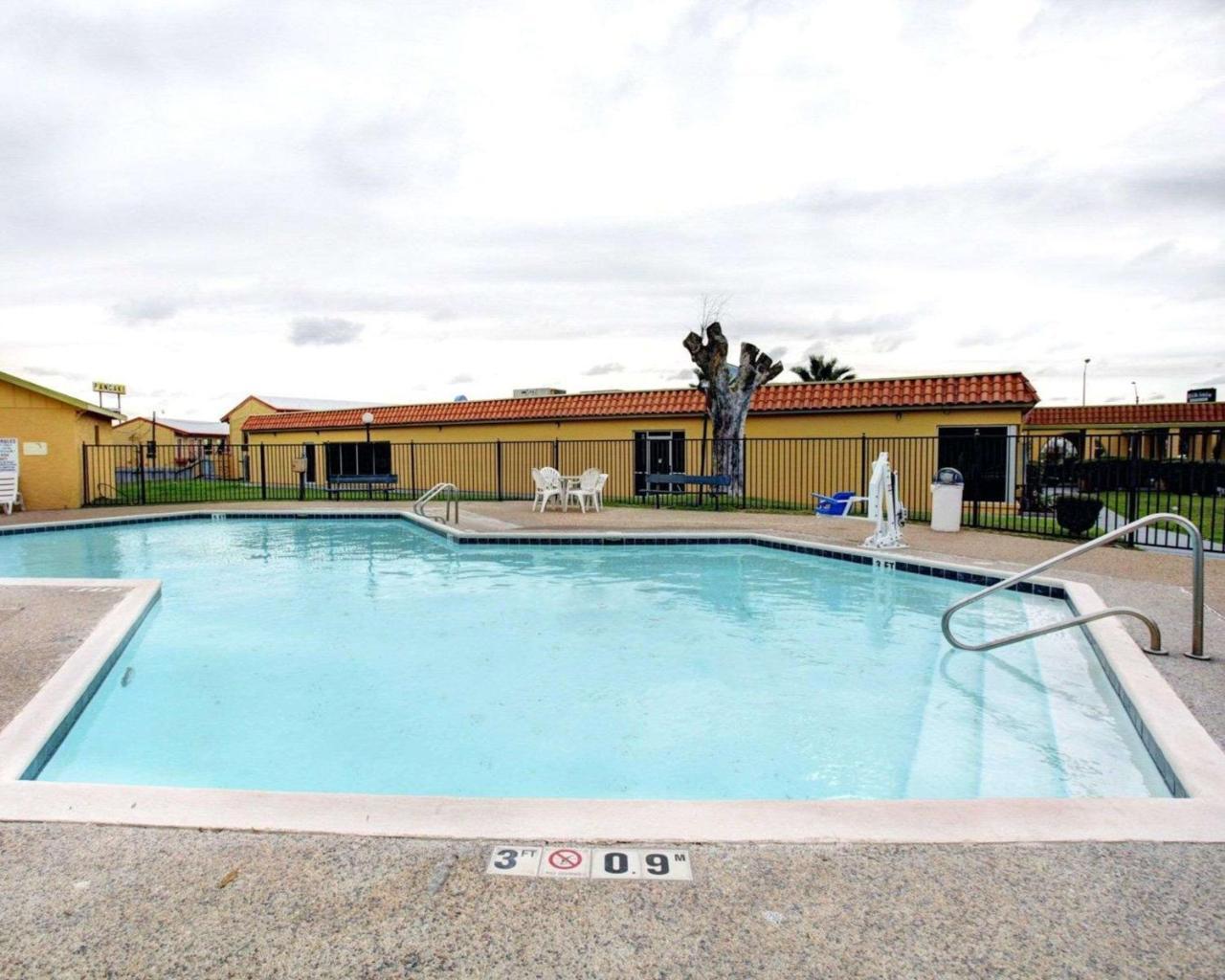 University Inn San Marcos