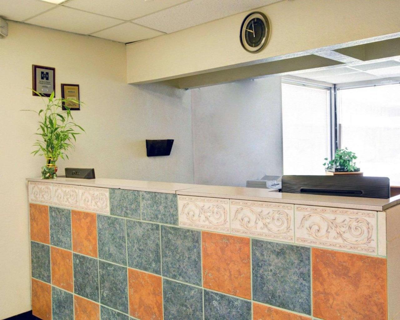 University Inn San Marcos